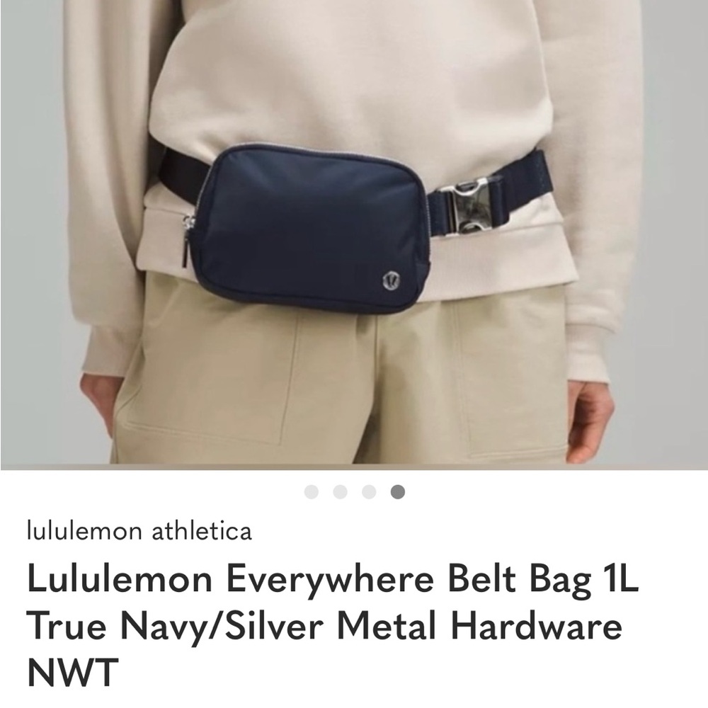 lululemon athletica Navy Everywhere Belt Bag with metal hardware NWT - Picture 3 of 11